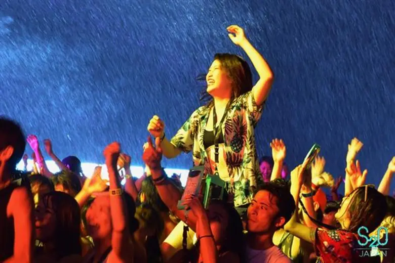 S2O เทศกาลดนตรีสัญชาติไทย ยกระดับโกอินเตอร์ไกลถึงญี่ปุ่น ระเบิดความมันส์ไปกับ S2O JAPAN 2018 คนแห่ร่วมงานทะลุ 16,000 คน!