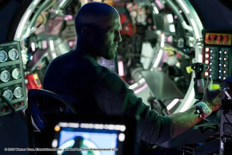 ภาพยนตร์ฟอร์มยักษ์ "The Meg โคตรหลามพันล้...