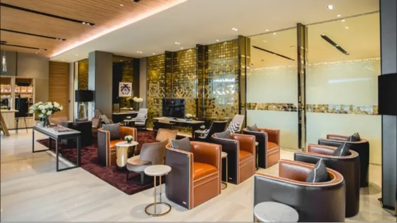 “หลักทรัพย์บัวหลวง” ผนึกกำลัง “แบงก์กรุงเทพ” ดันสาขาเดอะคริสตัล” สู่ “ศูนย์การลงทุนและการเรียนรู้ครบวงจร”