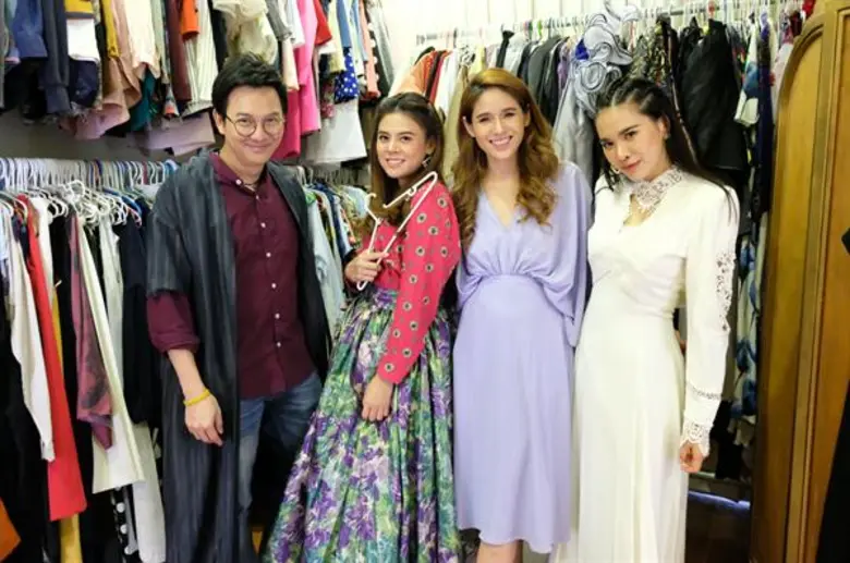 ทีวีไกด์: รายการ “เหย้าเยือนเพื่อนกัน” “เกลือ-ใบเฟิร์น” ล้วงความลับ 2เพื่อนซี้ต่างขั้ว “โบวี่-จิ๊บ”