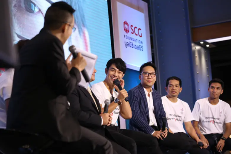 ใครจะไปคิดว่าพระเอกคนดัง อย่าง "อาร์ต-พศุ...