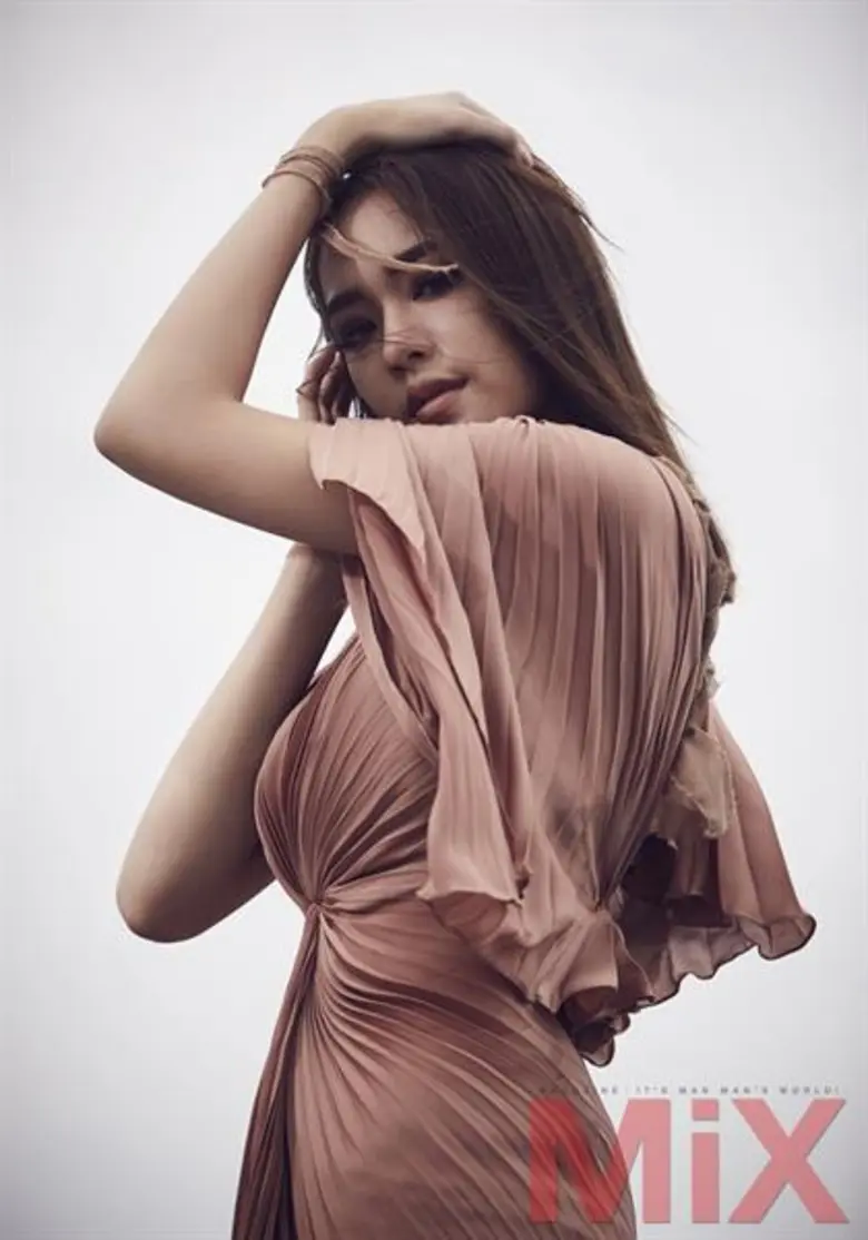 แยม มทิรา ลุ้นกระแสใต้ปีกปักษา เรียนจบแล้ว ขอรับงานเต็มที่ ฟุ้งพัฒนาการแสดงดีขึ้น เรื่องรักยอมรับสถานะมีคนคุย