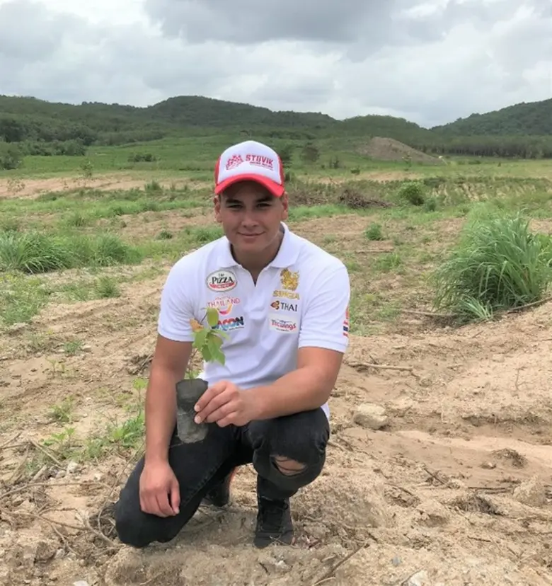 แซนดี้ ร่วมกิจกรรมจิตอาสา “ดาว รวมใจประชารัฐ เพิ่มผืนป่า อย่างยั่งยืน ปีที่ 1” เทิดพระเกียรติเนื่องในโอกาสวันแม่กับกลุ่มบริษัทดาว ประเทศไทย