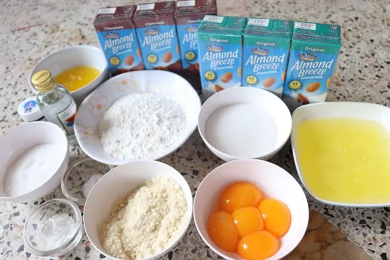 บลูไดมอนด์ อัลมอนด์ บรีซ ชวนคุณแม่และคุณลูกเข้าครัวทำเมนูอัลมอนด์เค้กต้อนรับวันแม่ตลอดเดือนสิงหาคม