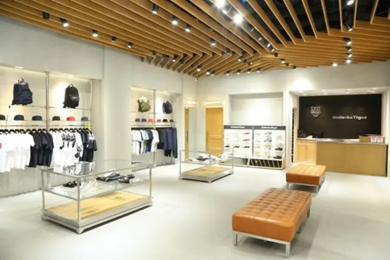 ช็อปใหม่เปิดแล้ว!!! โอนิซึกะ ไทเกอร์ เซ็นทรัลเวิลด์ ใจกลางเมืองแห่งแฟชั่น มาพร้อมแฟชั่นไอเทม สนีกเกอร์คอลเลคชั่นใหม่ล่าสุด Onitsuka Tiger รุ่น TSUNAHIKI (ทสึนาฮิกิ)