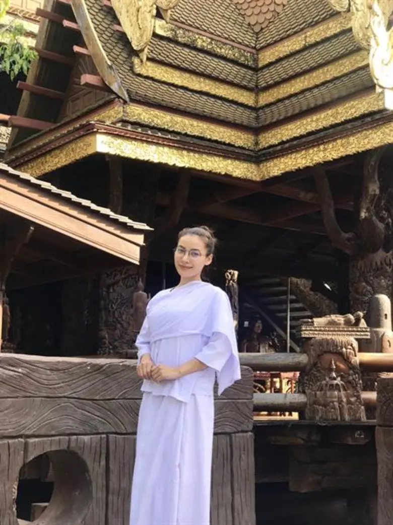 “นุช วิลาวัลย์” เข้าวัดปฎิบัติธรรม ดึงสติ...สงบใจก่อนออกมาลุยคอนเสิร์ต