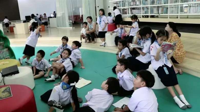 โรงเรียนสาธิตพัฒนา นำการ์ตูนความรู้วิทยาศาสตร์ ร่วมพัฒนาทักษะชีวิต จัด “กิจกรรมสัปดาห์หนังสือชวนอ่าน ตอนวิชา เอาตัวรอด Survival Tips”