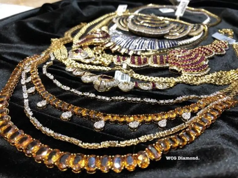 ดับบลิวซีจีไดมอนด์จัดแคมเปญพิเศษ“เพชรใส พลอยสวย For Mom”