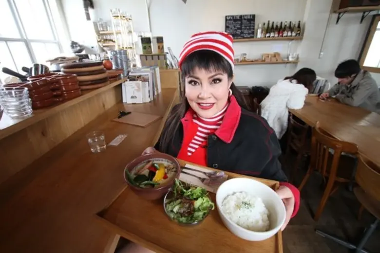 อิ๋งอิ๋งชวนดูรายการ “เปิดโลกสดใส” ออกอากาศวันจันทร์ที่ 13 สิงหาคม 2561