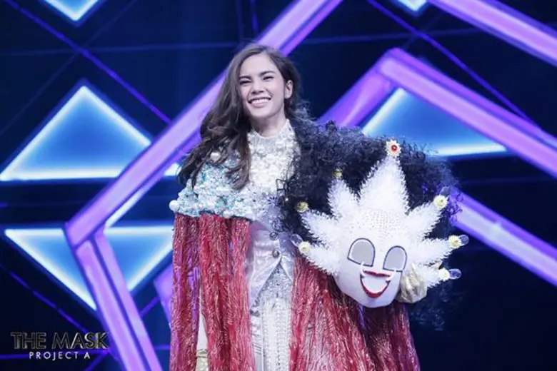 ภายใต้หน้ากากผีเสื้อสมุทรทะเลอันดามัน คือความทรงจำของ เสนาหอย