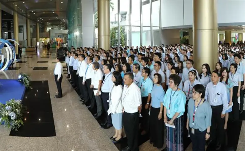 นายเทวินทร์ วงศ์วานิช ประธานเจ้าหน้าที่บร...