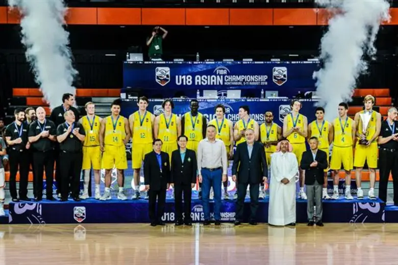 ชีค อาหมัด อัลทานี่ ประธานสหพันธ์ฟีบาเอเช...