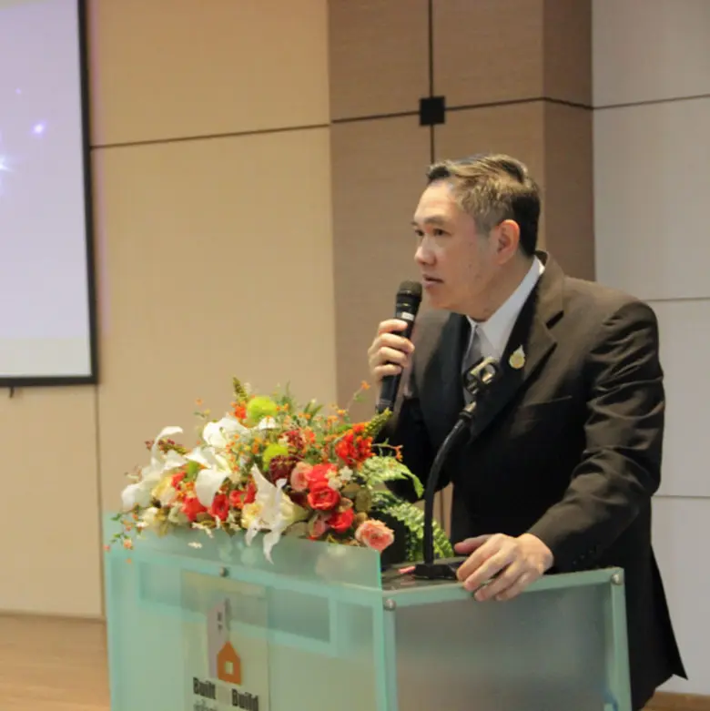 นายสุธี เกตุศิริ กรรมการผู้จัดการ กลุ่ม บ...