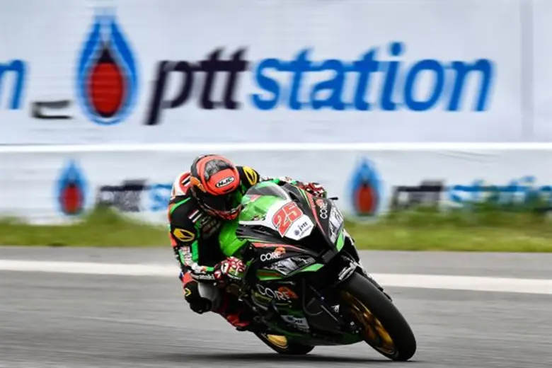 “พีทีที บีอาร์ไอซี ซูเปอร์ไบค์ 2018” เข้มข้น! “อนุชา” เฉือน “ฐิติพงศ์” คว้าโพล สนาม 3