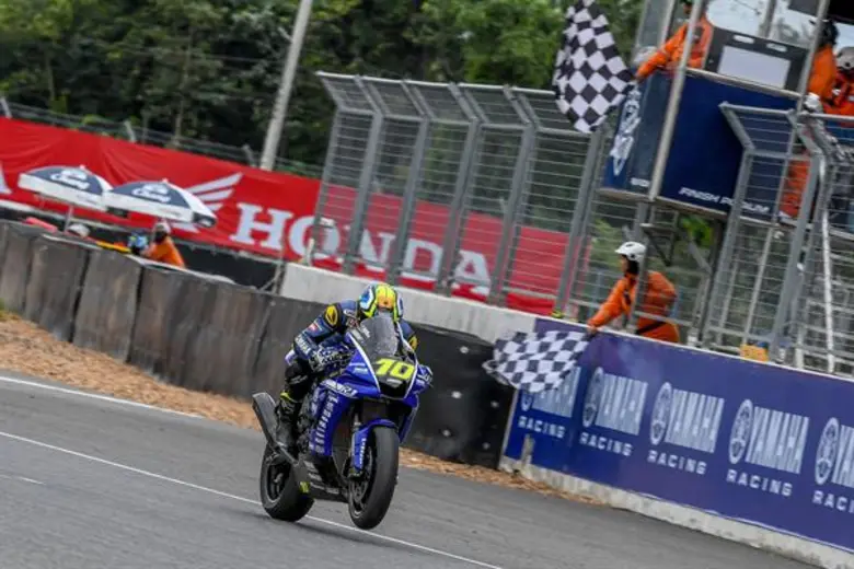 “พีทีที บีอาร์ไอซี ซูเปอร์ไบค์ 2018” เข้มข้น! “อนุชา” เฉือน “ฐิติพงศ์” คว้าโพล สนาม 3