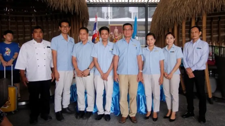 ผู้บริหารนำโดยนายชัยพันธุ์ ทองสุธรรม ผู้จ...