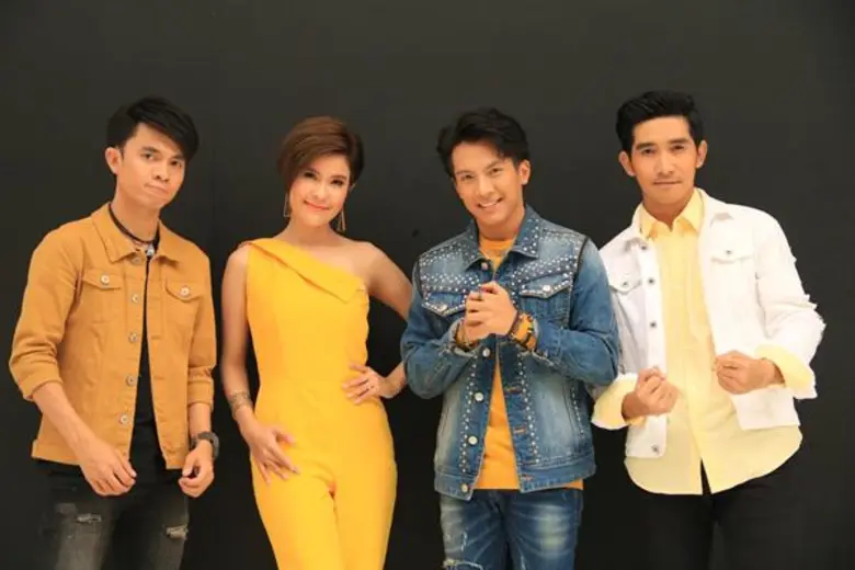 สมรภูมิ.. ที่ต้องห้ำหั่นกันด้วยเสียงเพลง และ การแย่งชิงความเป็นศิลปิน..!! กับ รายการ “สมรภูมิชิงเพลง” ทุกวันอาทิตย์ เวลา 18.00 น. ช่อง 3 และช่อง 33