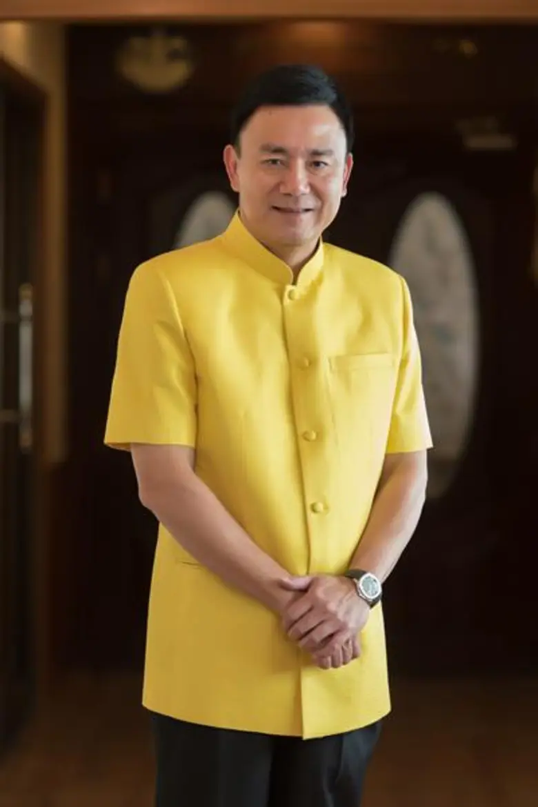 นายพงษ์ภาณุ เศวตรุนทร์ ปลัดกระทรวงการท่อง...