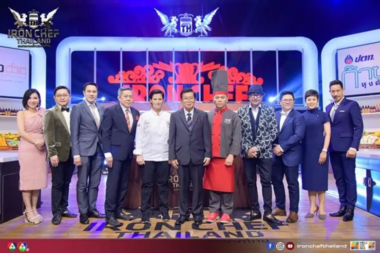 ทีวีไกด์: รายการ "เชฟกระทะเหล็ก ประเทศไทย"  “เชฟกระทะเหล็ก”เปิดศึกจอมพลังมันส์สุดขั้ว “เชฟแอนนา”โชว์เก๋า..ท้าลองของ“เชฟเอียน”