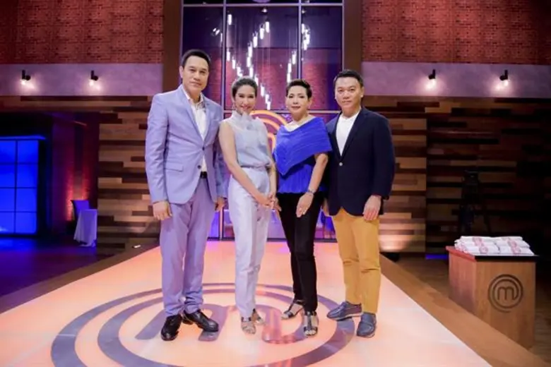 ทีวีไกด์: รายการ “มาสเตอร์เชฟ จูเนียร์ ประเทศไทย” เปิดฉาก “มาสเตอร์เชฟ จูเนียร์ ประเทศไทย” เด็กนับพันตบเท้าเข้าชิงชัยโชว์ฝีมือสุดคึกคัก