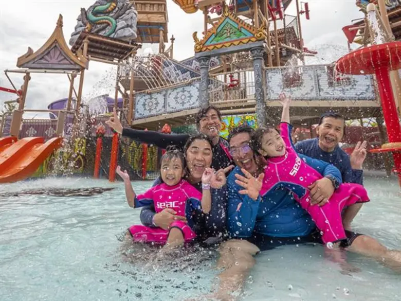 สวนน้ำรามายณะพัทยาจัดงานฉลองสู่ ความสำเร็จอันดับ 2 ของเอเชีย และอันดับ 12 ของโลก