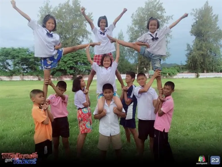 “ทีมบันได” กลุ่มเด็กบ้านนอกธรรมดา แต่สามารถคว้า Gold Buzzer จาก Thailand’s Got Talent ได้สำเร็จ!!