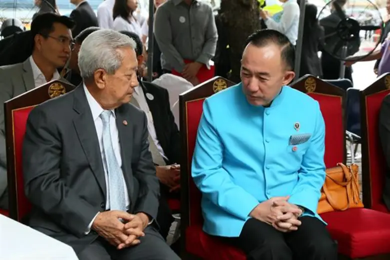 มหาวิทยาลัยธรรมศาสตร์ (มธ.) จัดงาน "ครบรอ...