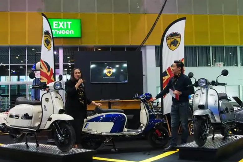 สโกมาดิ เปิดตัวสกู๊ตเตอร์ New UK Series ใหม่จาก Scomadi รุ่นTT 125i ตอบโจทย์ไลฟ์สไตล์คนเมืองผู้หลงใหลความคลาสสิคในงาน Big Motor Sale 2018