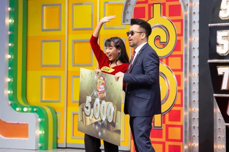 “น้าเน็ก” พิธีกรสุดป๋า พากวาดรางวัลกลับบ้านแบบไม่รู้เรื่อง!