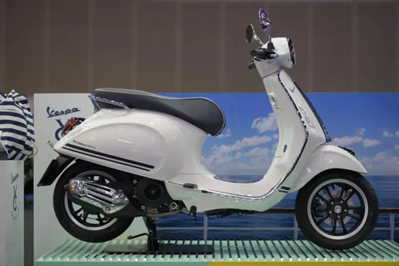 โมโตเพล็กซ์ แบงค็อก ขนทัพ เวสป้า พิอาจิโอ อาพริเลีย และโมโต กุซซี่ อัดโปรโมชั่นแน่นในงาน “Big Motor Sale 2018”  พร้อมเผยโฉมสกู๊ตเตอร์พรีเมี่ยมสเปเชี่ยล อิดิชั่น  “เวสป้า พรีมาเวร่า ยอชท์ คลับ”