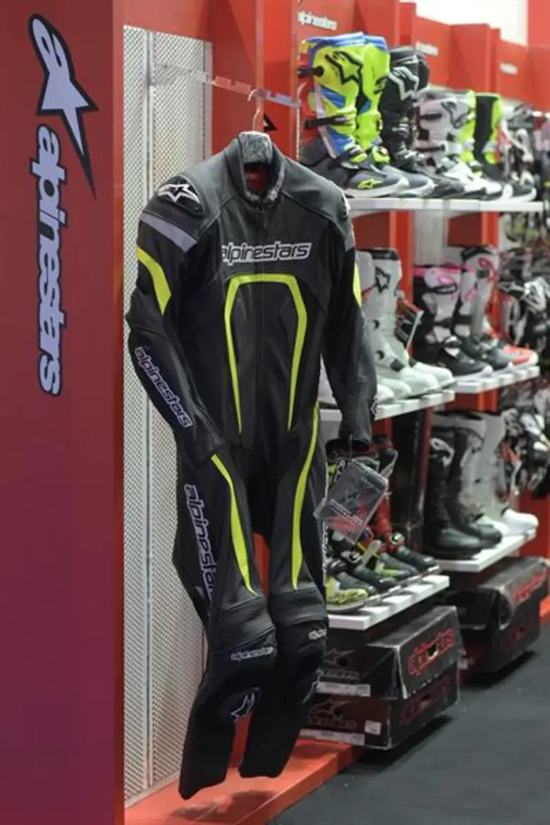 “อัลไพน์สตาร์ส” อัดหนักกับส่วนลดสินค้าสูงสุด 70%  พร้อมสิทธิพิเศษสำหรับลูกค้าในงาน Big Motor Sale 2018 เท่านั้น