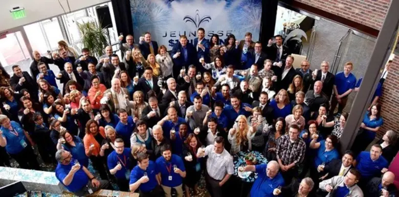 เจอเนสส์ โกลบอล บริษัทเครือข่ายขายตรงสัญช...