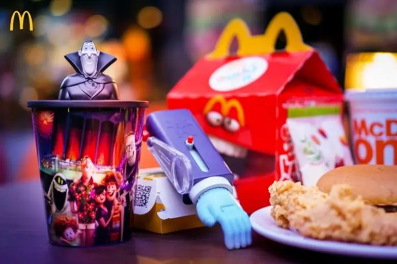 มาแพ็คกระเป๋าไปพักร้อนด้วยกันกับของเล่นแฮ...