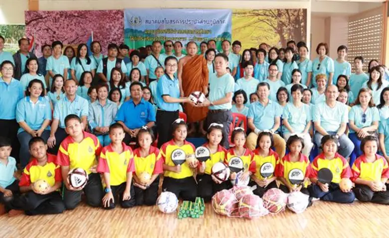 นายสมชาย มนต์บุรีนนท์ รองผู้ว่าการ (วิชาการ) นายกสม...