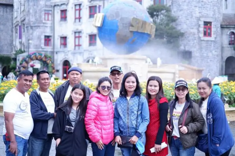 อีซูซุพาท่องเว้-ดานัง เช็คอิน “บาน่า ฮิลล์” ที่ท่องเที่ยวสุดอินเทรนด์ของเวียดนาม