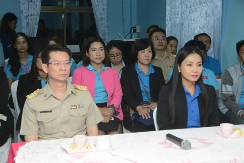 ศาสตราจารย์ ดร.นฤมล ภิญโญสินวัฒน์ ผู้ช่วย...