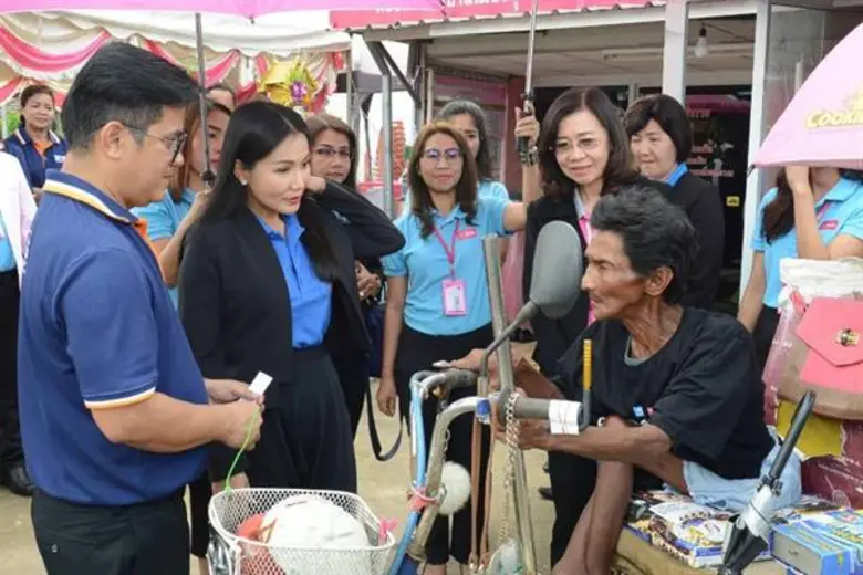 ภาพข่าว: ตรวจเยี่ยมการดำเนินงานด้านการแก้ไขปัญหาหนี้นอกระบบ