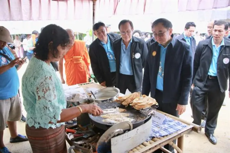 รมว.วธ.ตรวจเยี่ยมแหล่งโบราณสถาน-งานวัด-ชุมชนคุณธรรมในจ.ระนอง-ชุมพรในการประชุมครม.สัญจรภาคใต้ หนุนพัฒนาให้เป็นแหล่งเรียนรู้ทางวัฒนธรรม ช่วยสร้างอาชีพ-รายได้สู่ปชช.-ท้องถิ่น