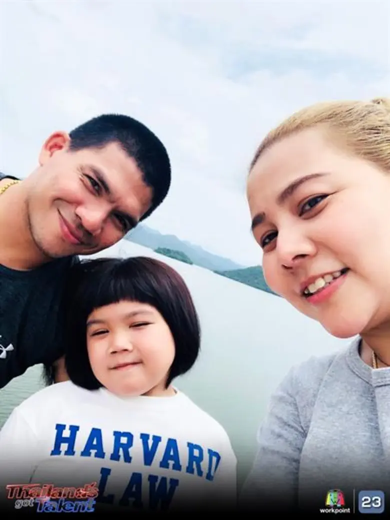 “น้องมิวสิค” โชว์เต้นสะบัดพริ้วไหว ขนาด “อ๊อฟ ปองศักดิ์” ยังต้องยอม