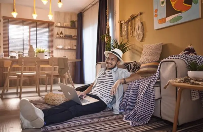 สิงโต นำโชค ผู้ชายคนนี้ไม่ได้มีดีแค่เสียงเพลง กับบทบาทใหม่ "Design Artist" กับไอเดียการตกแต่งบ้านภายใต้แนวคิด "ความสุขแรก"