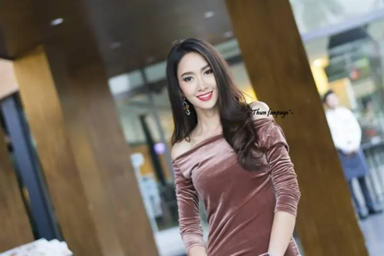 'ยุ้ย - ธัญญ์’ ควงคู่ร่วมทำกิจกรรมเพื่อสังคมให้บ้านเกิด