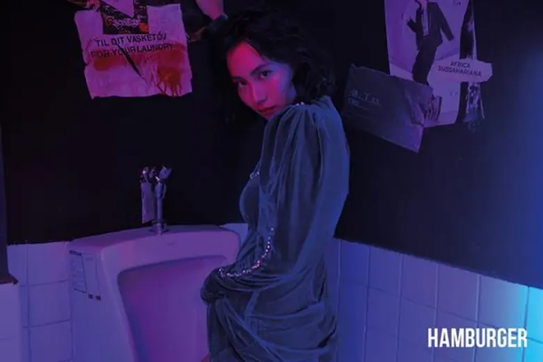 “คิทตี้” ยกระดับความเซ็กซี่แบบอินเตอร์ ลงปก นิตยสารแฮมเบอร์เกอร์