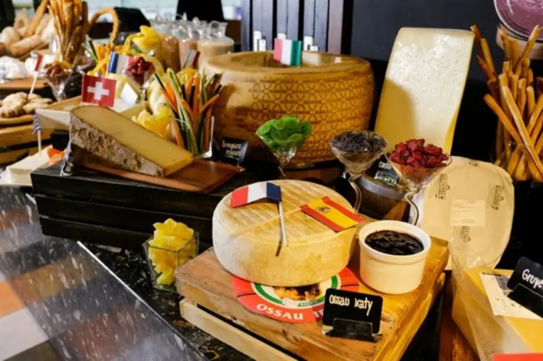 Curds are the Way Fine Cheese & Wine Buffet at Amaya Food Gallery