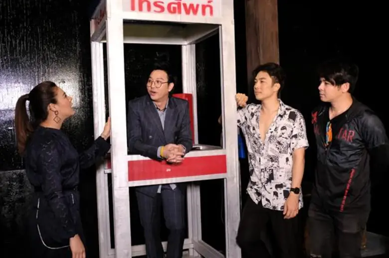 ทีวีไกด์: รายการ “เหย้าเยือนเพื่อนกัน” “หนึ่ง ETC” พาเพื่อนซี้ “เอ็ม-อรรถพล” บุกหลังเวที “แฟนจ๋า เดอะมิวสิคัล”