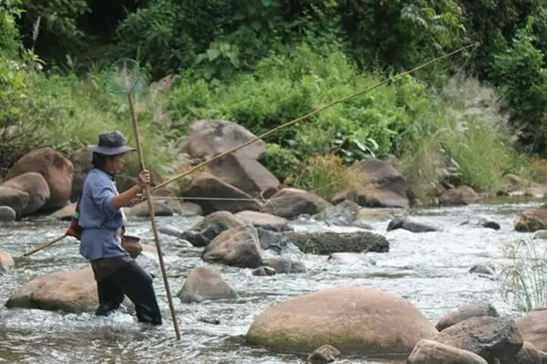 ชุมชนลุ่มน้ำมาง อ.บ่อเกลือ จ.น่าน ใช้ข้อมูลงานวิจัย แก้ปัญหาลำน้ำ หลังระบบนิเวศถูกทำลายเสียหาย จากโครงการขุดลอกลำน้ำมางของภาครัฐ ส่งผลกระทบต่อวิถีชีวิต สิ่งแวดล้อม และการท่องเที่ยว