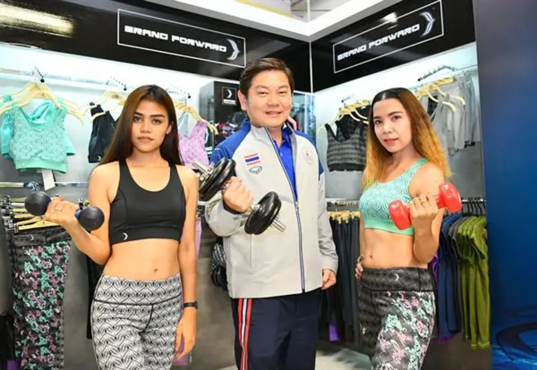 นายธิติ พฤกษ์ชะอุ่ม กรรมการผู้จัดการ บริษ...