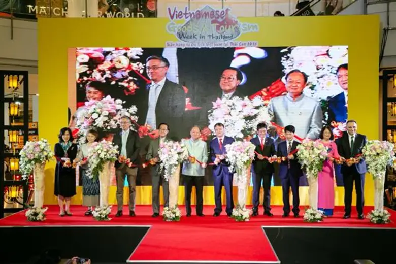 ยกเวียดนามมาไว้ใจกลางกรุงเทพกับงาน “เวียดนามีส กู๊ดส์ แอนด์ ทัวริซึ่ม วีค อิน ไทยแลนด์ 2018” ครั้งที่ 3 จัดเต็มสินค้าเวียดนามแท้ๆ และโปรโมชั่นท่องเที่ยวที่พลาดไม่ได้