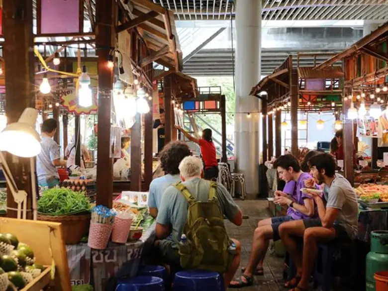 เอ็ม บี เค เซ็นเตอร์ ชวนย้อน 'วันวาน ตำนานอร่อย’