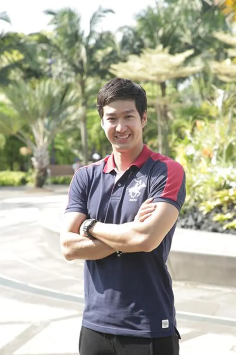 Movie Guide: แฟนภาพยนตร์ "Crazy Rich Asians" ห้ามพลาดสองพิธีกรคู่ซี้ เดี่ยว สุริยนต์, หยวน กวินรัฏฐ์ พาไปตามรอยโลเคชั่นสวย ๆ พร้อมเบื้องหลังเด็ด ๆใน "เหลี่ยมโบตั๋น ทีวีสเปเชียล" อาทิตย์ที่ 26 สิงหาคม นี้