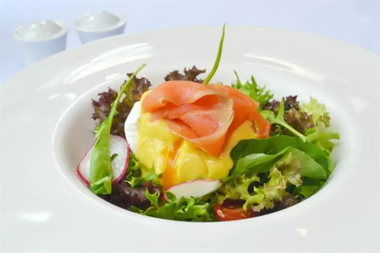 แซลมอนเพื่อสุขภาพ สัมผัสความสดใหม่จากปลาแ...